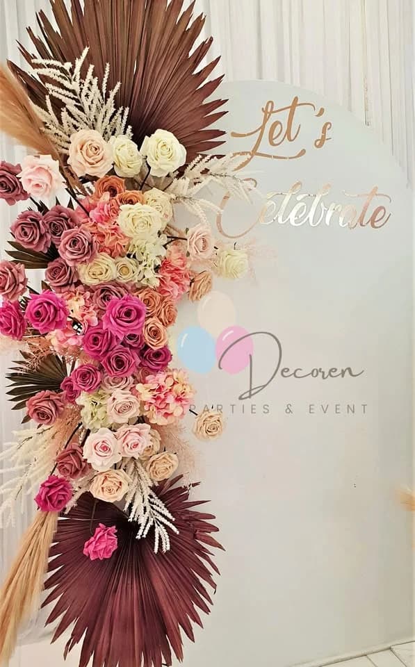 Floral Arrangement with Backdrop for hire photo 1